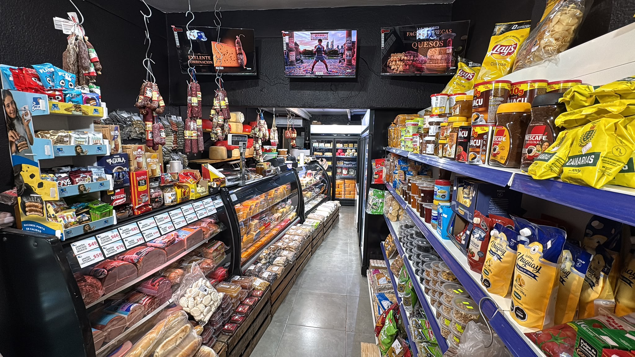 Nuestro local de Ciudad de la Costa a su cálido interior